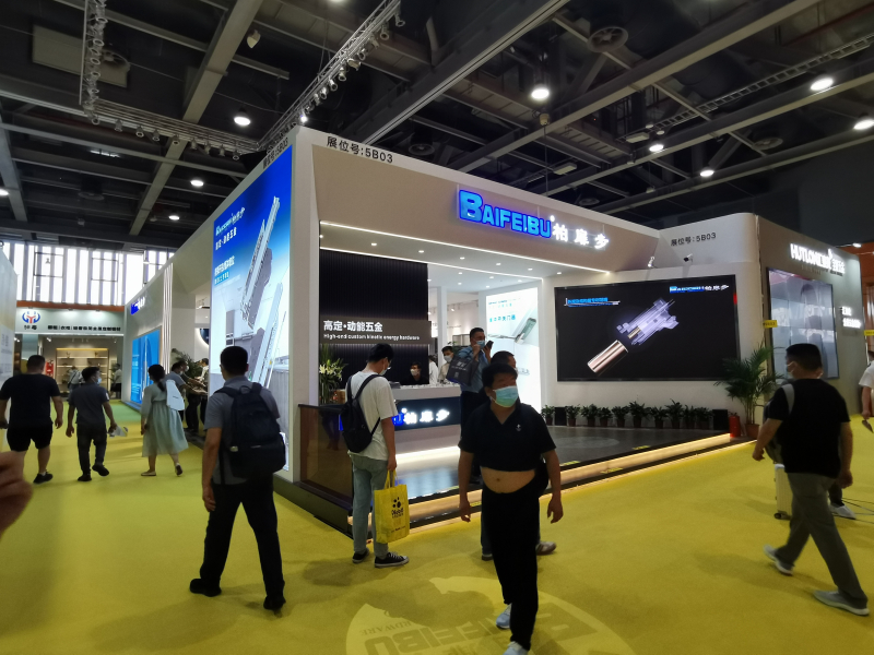 上海市室内高端墙体涂装制造业展厅装修服务报价，小型中国国际建筑装饰博览会展厅装修服务