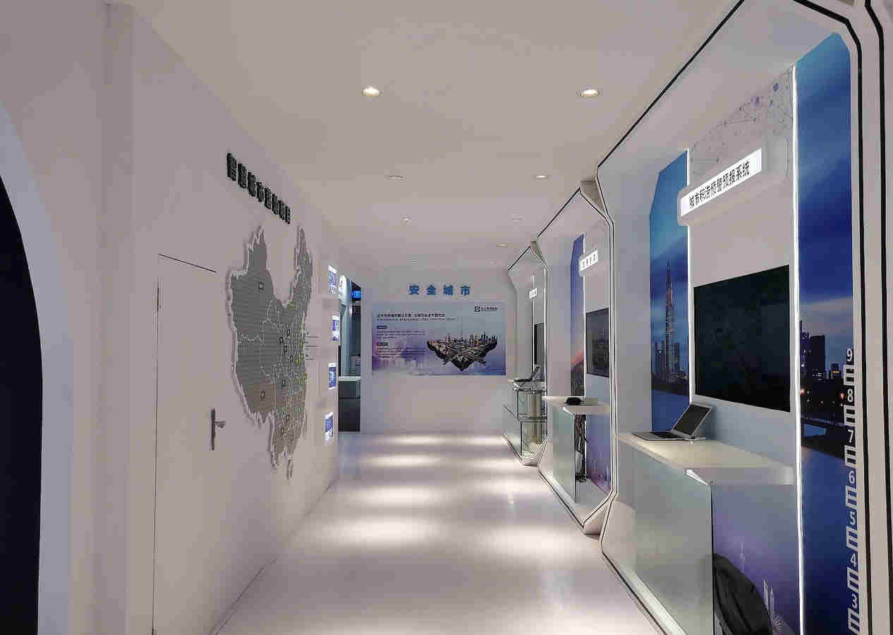 MWC展览会展台搭建制作案例