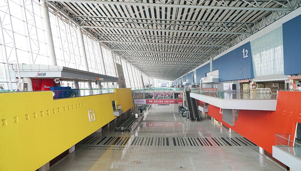 广交会展馆A区散步道.jpg