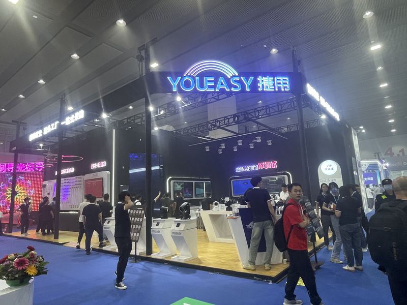 灯光音响展搭建案例照片-捷用